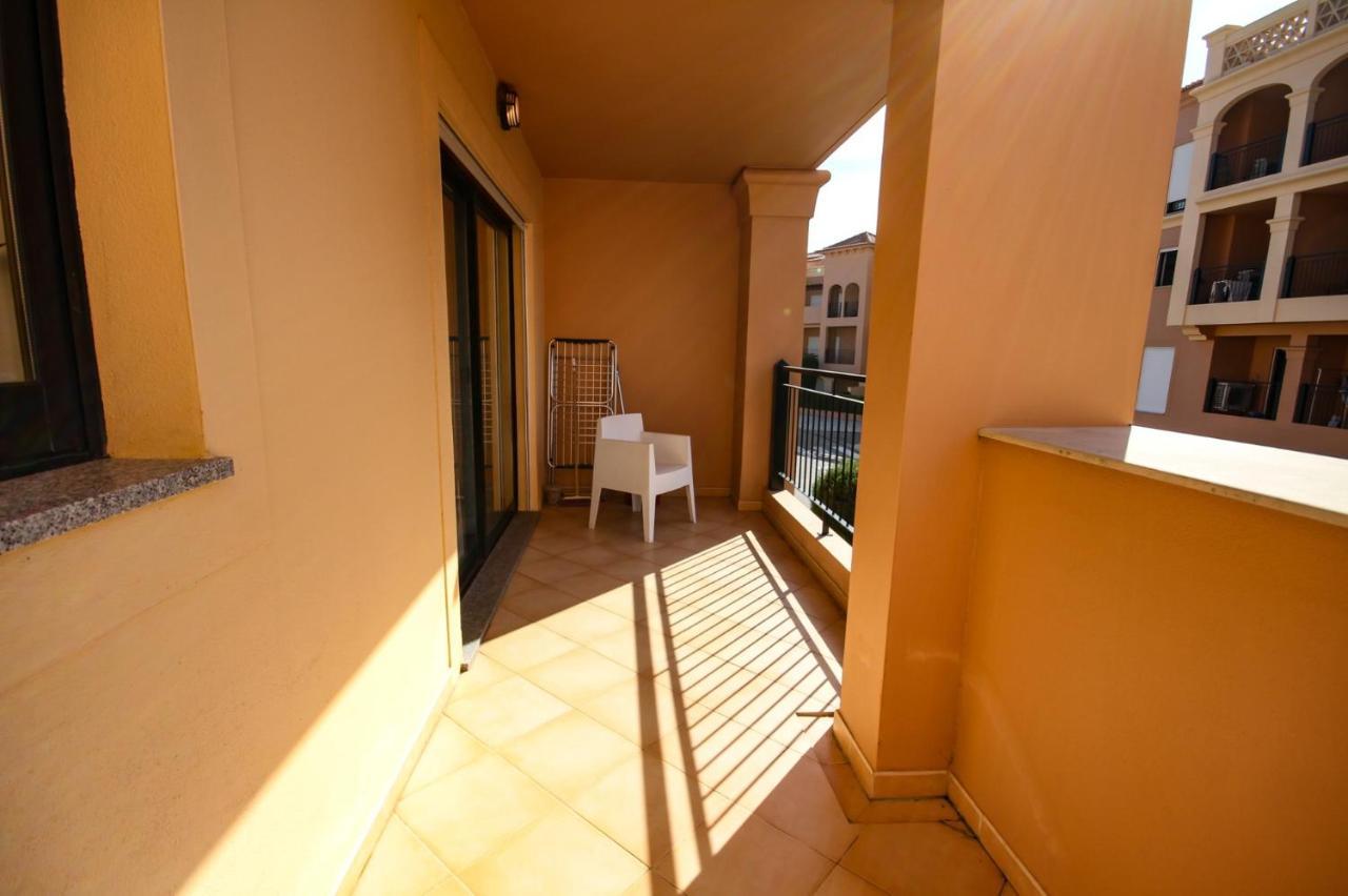 Luxury Apartment - T1 Vue Sur Piscine - Praia Da Luz Exterior photo